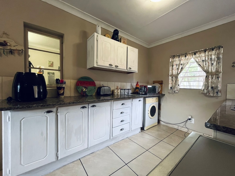 3 Bedroom Property for Sale in Protea Park North West